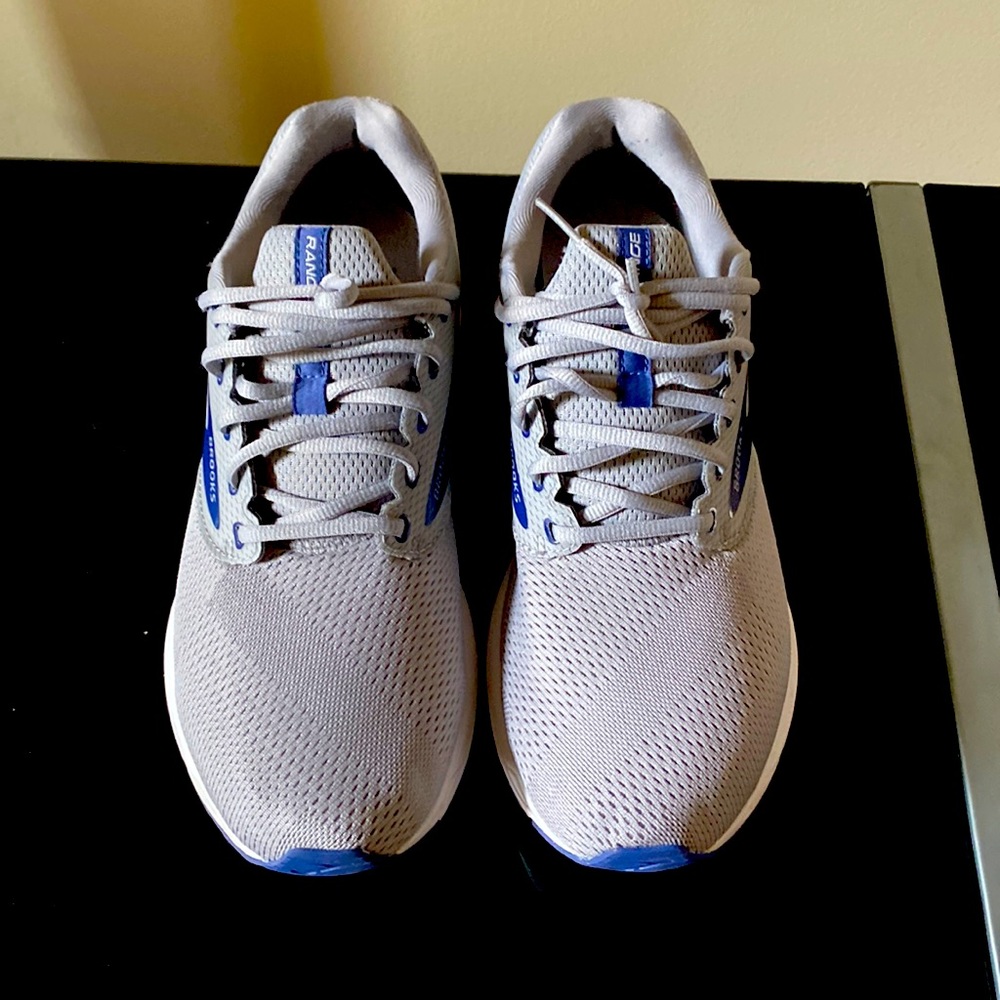 Mens Brooks Shoes